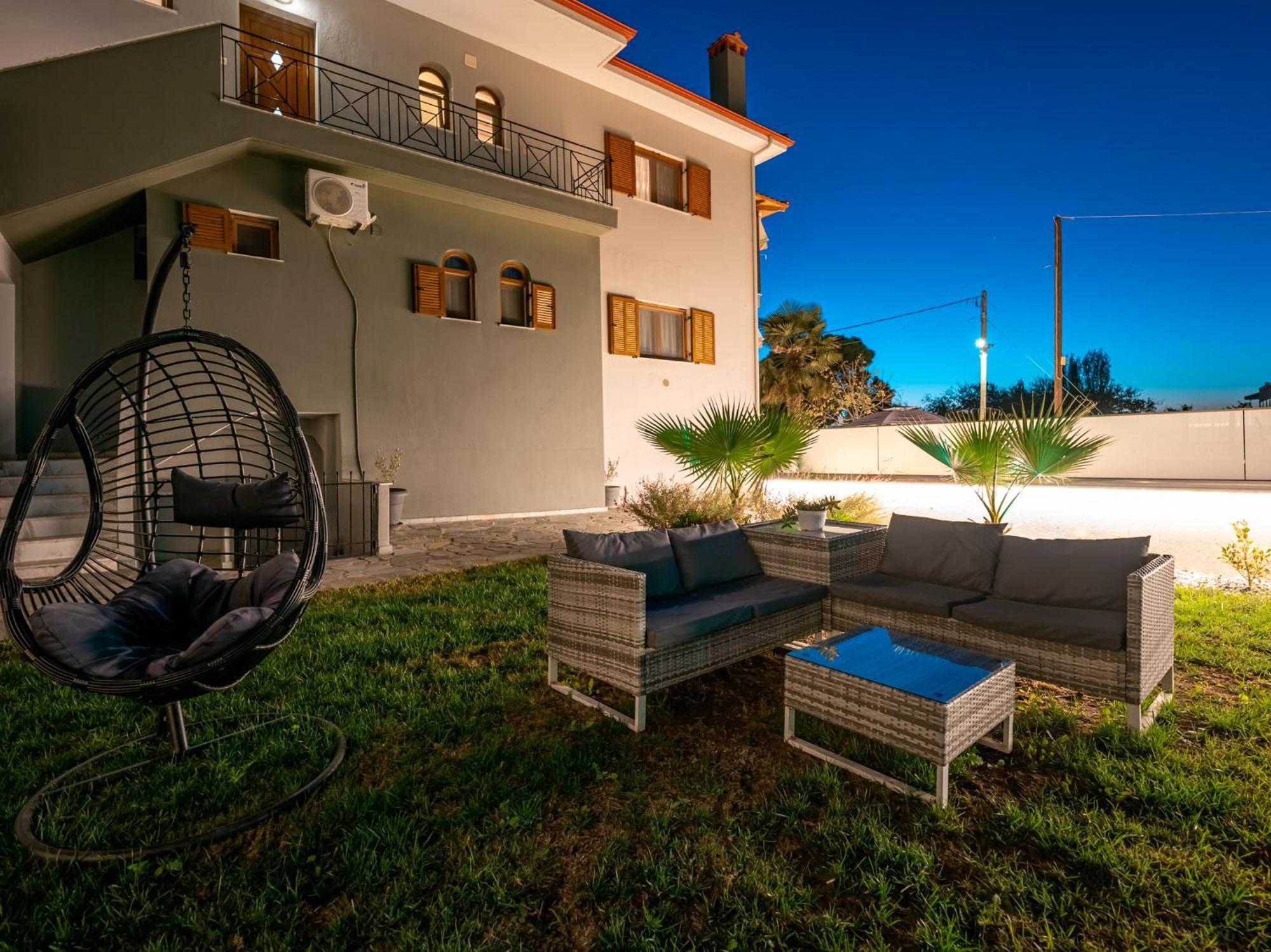 Antony'S Luxury Apartments Nikiti  Exterior foto