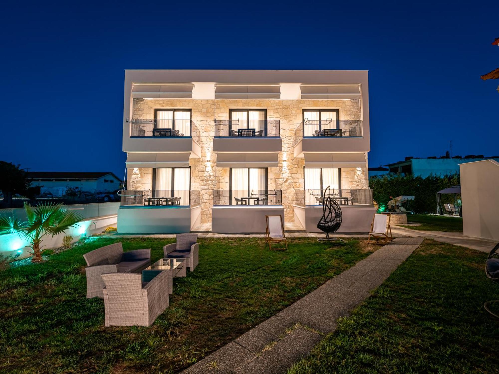 Antony'S Luxury Apartments Nikiti  Exterior foto