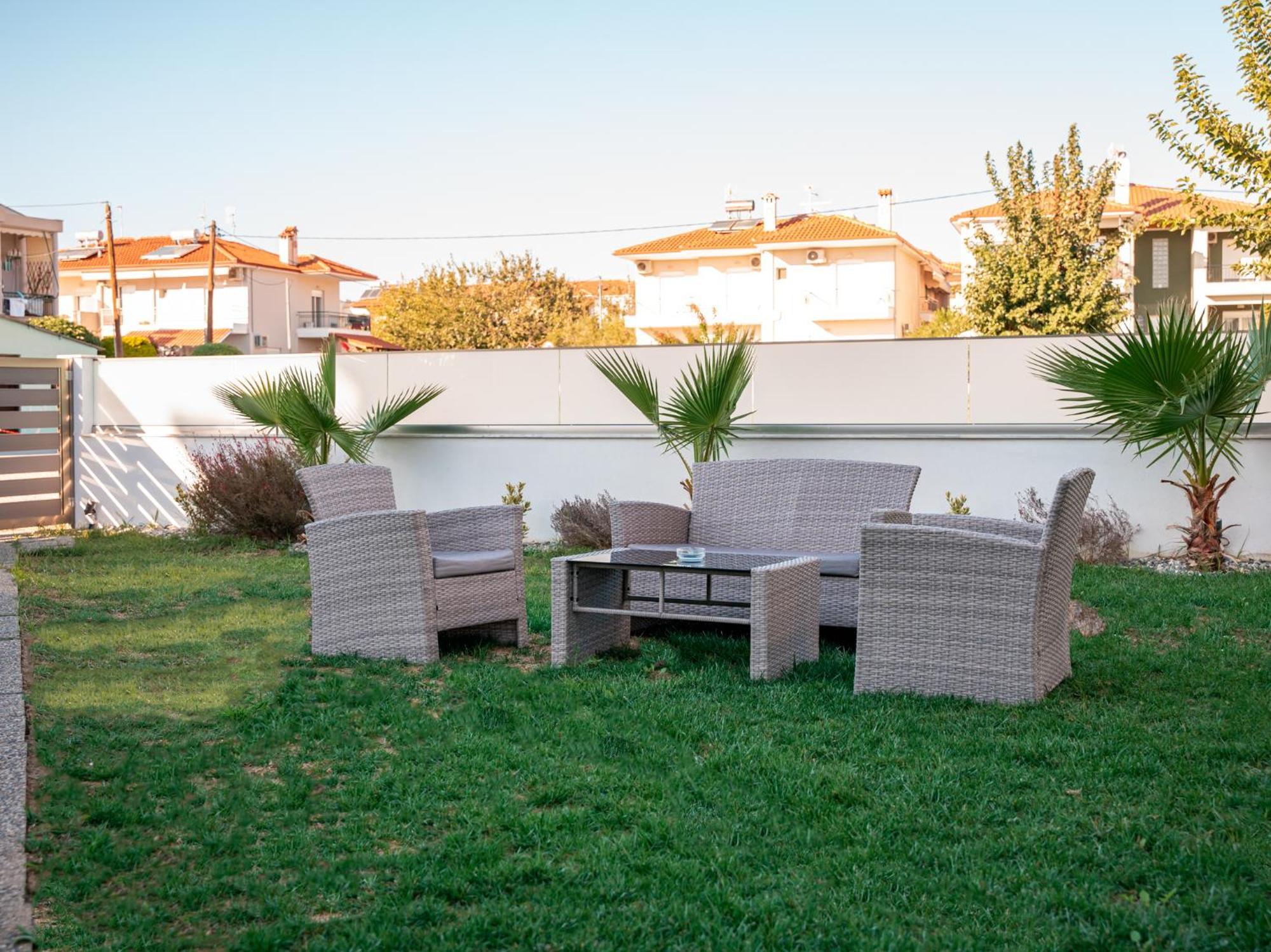 Antony'S Luxury Apartments Nikiti  Exterior foto
