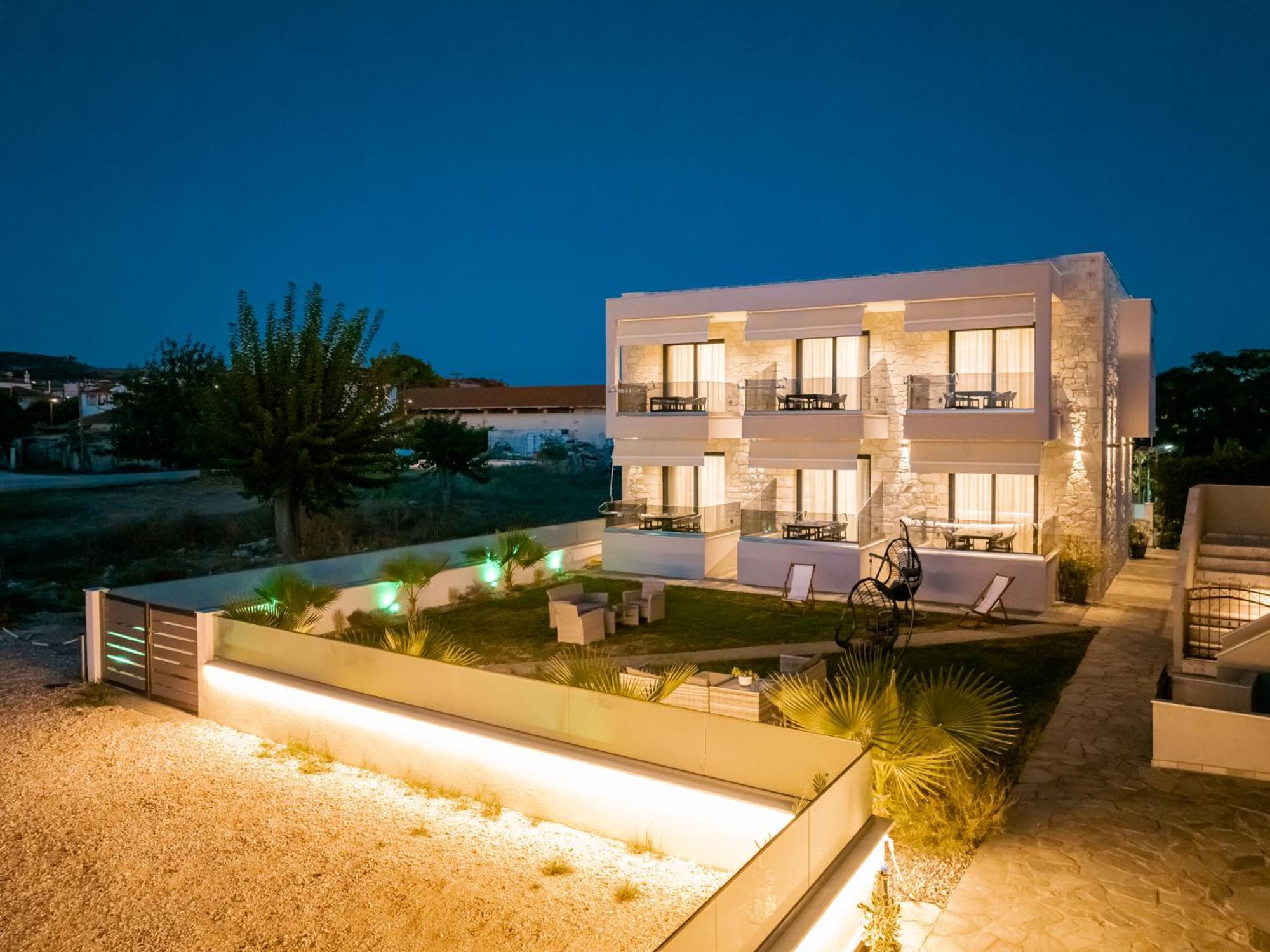 Antony'S Luxury Apartments Nikiti  Exterior foto
