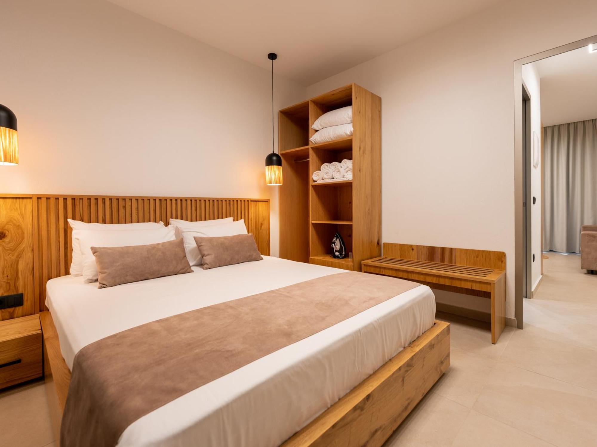 Antony'S Luxury Apartments Nikiti  Exterior foto