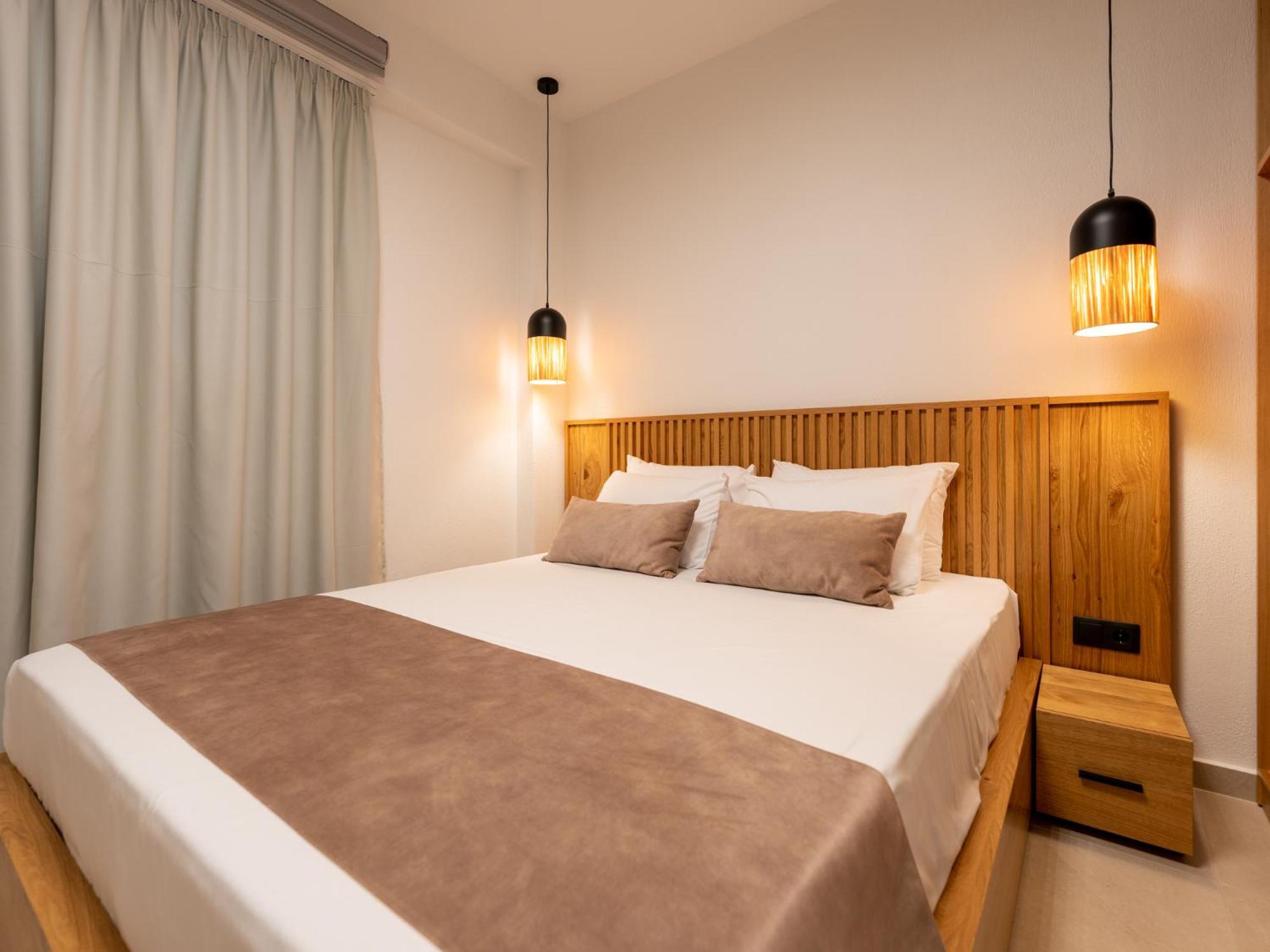 Antony'S Luxury Apartments Nikiti  Exterior foto